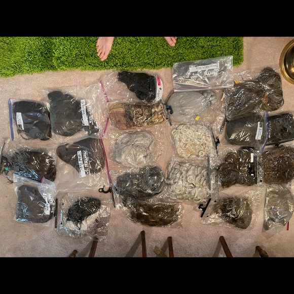 Halloween costumes for the adults and kiddos tons of accessors. Prices vary - Picture 13 of 17